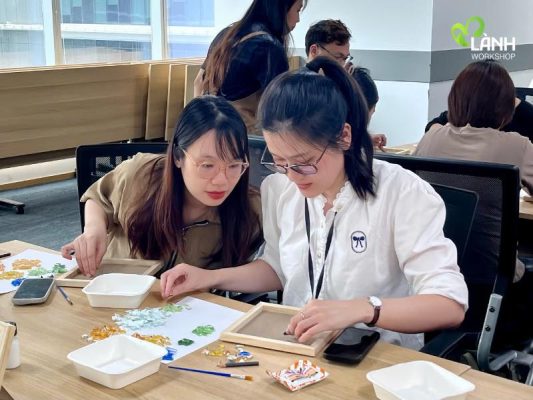 Workshop Tranh Mosaic làm tranh khảm mosaic