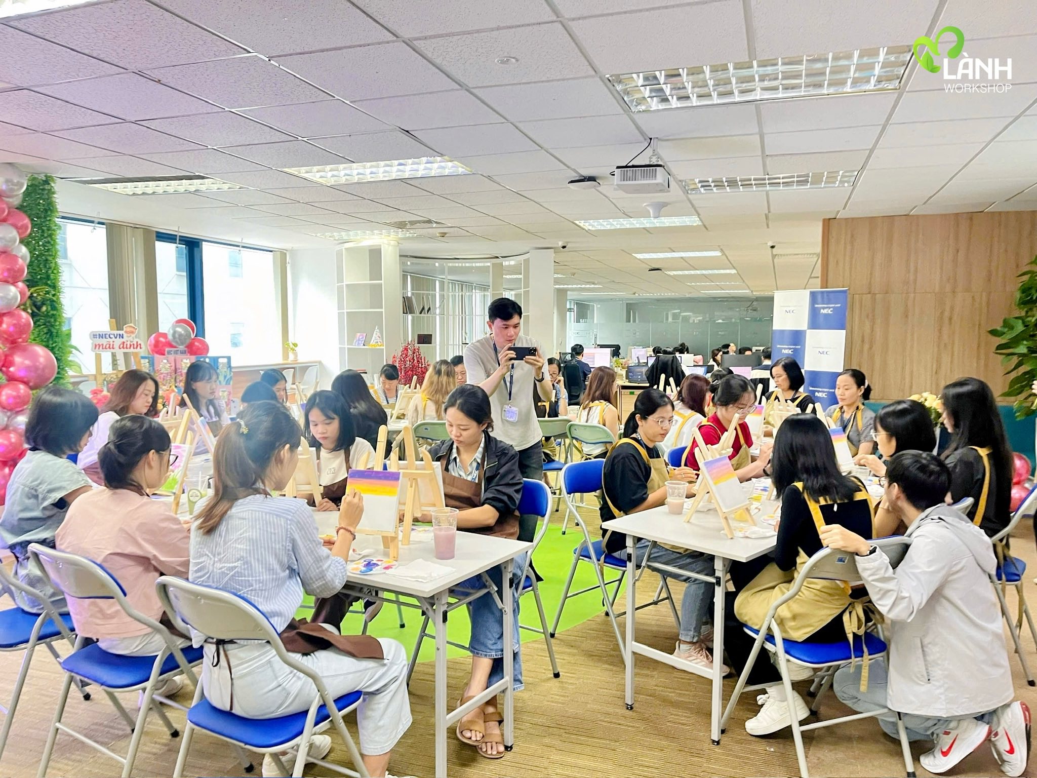 Chill Nhẹ Cùng Workshop Vẽ Tranh Canvas Giữa Mùa Deadline workshop vẽ tranh canvas